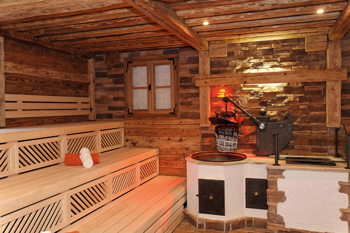 Steinbad mit Aufgussspiel in der Alten Mühle im Jagdhof